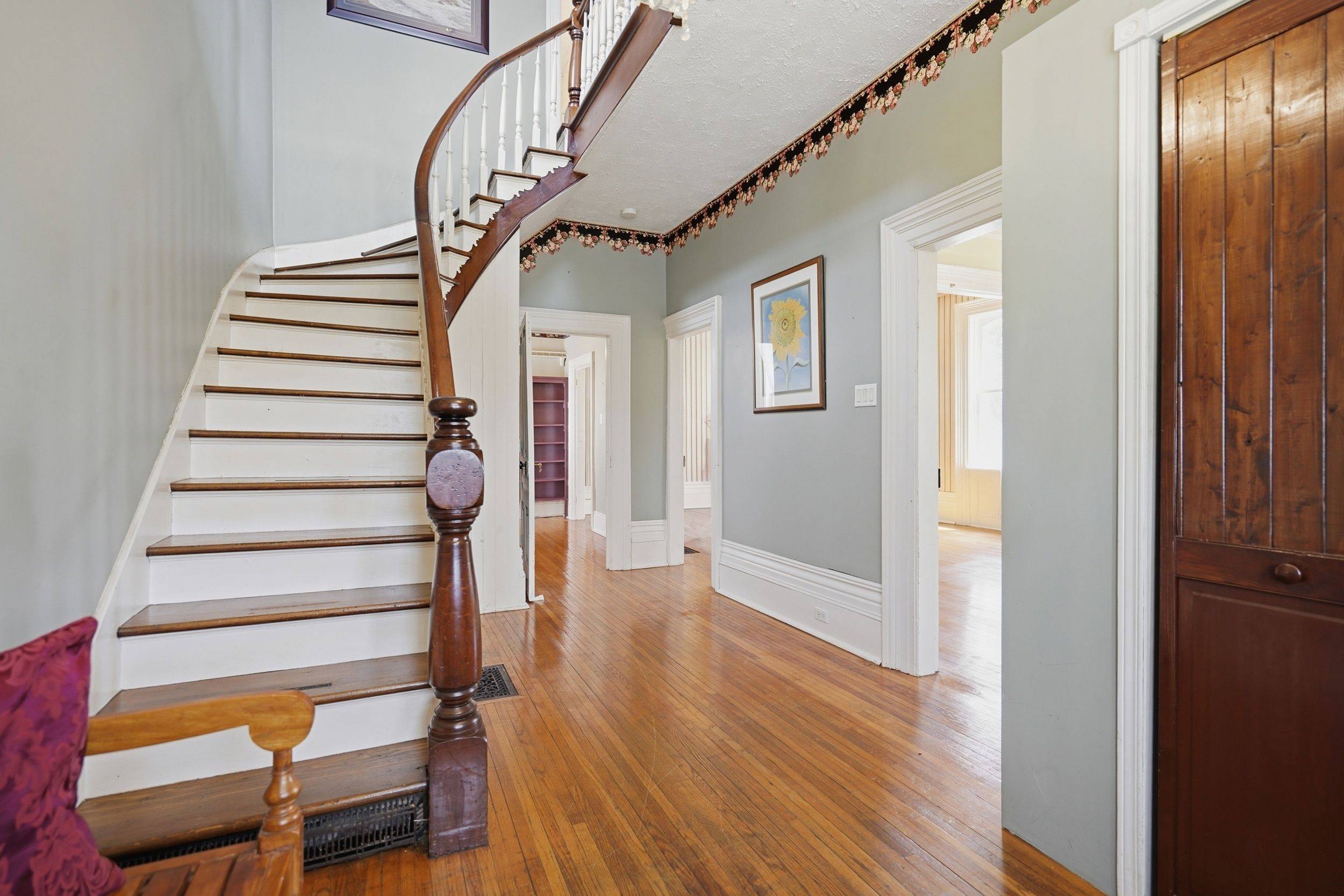 227 Monroe ST, West Elgin, ON N0L 2C0