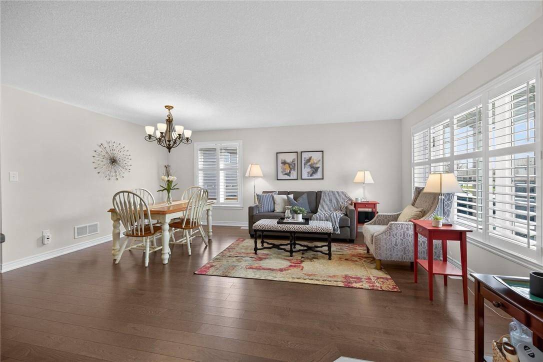 27 Bonnie DR, Haldimand, ON N0A 1H0