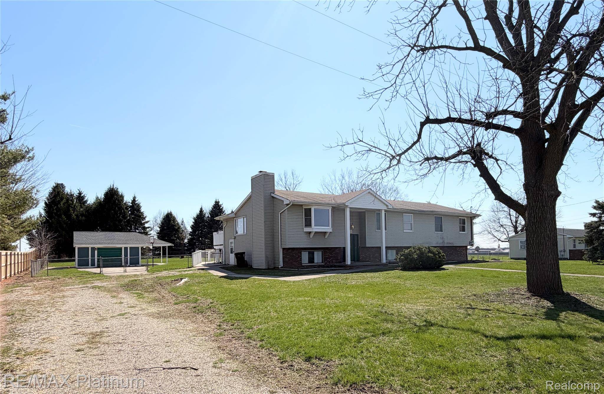 3965 Parsons RD, Howellcity_livingston, MI 48855