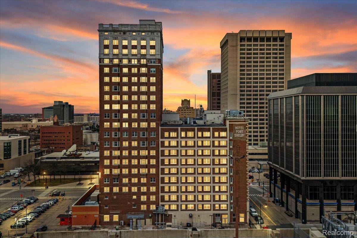 525 W Lafayette BLVD #16D, Detroit, MI 48226
