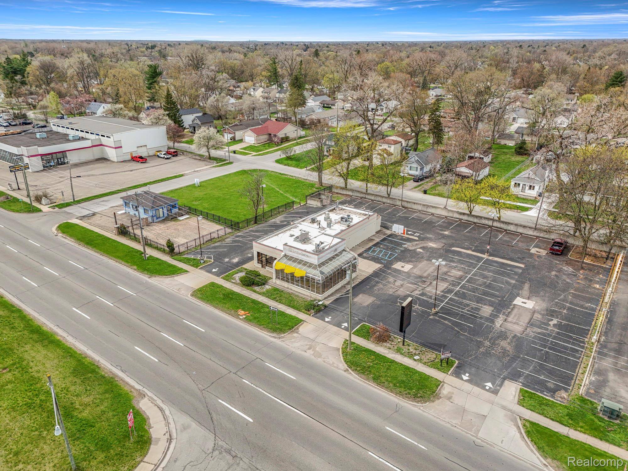 15839 Telegraph RD, Redford Charter Township, MI 48239