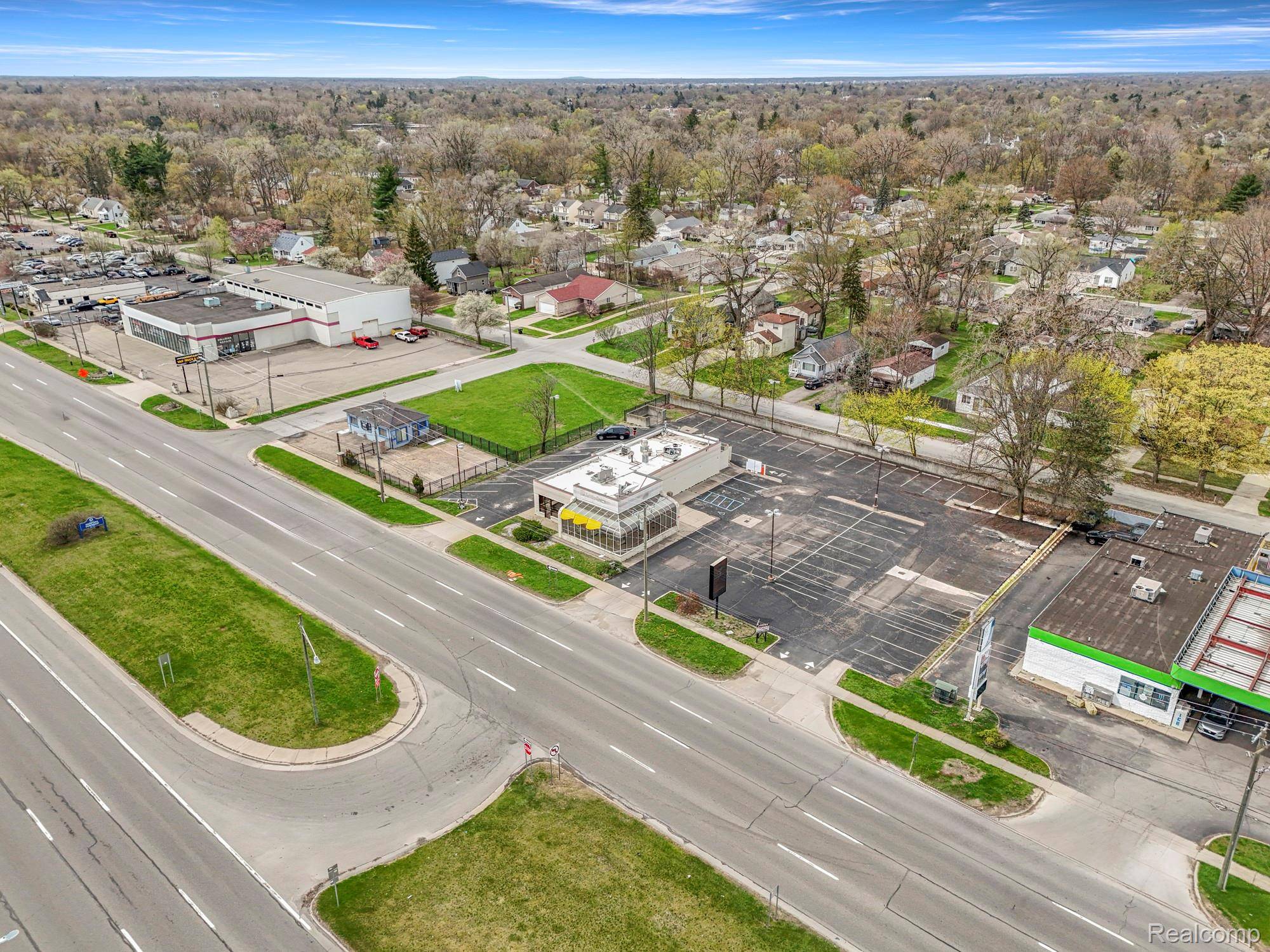 15839 Telegraph RD, Redford Charter Township, MI 48239