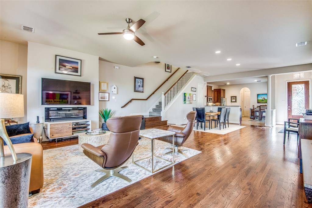 4419 W University Boulevard, Dallas, TX 75209