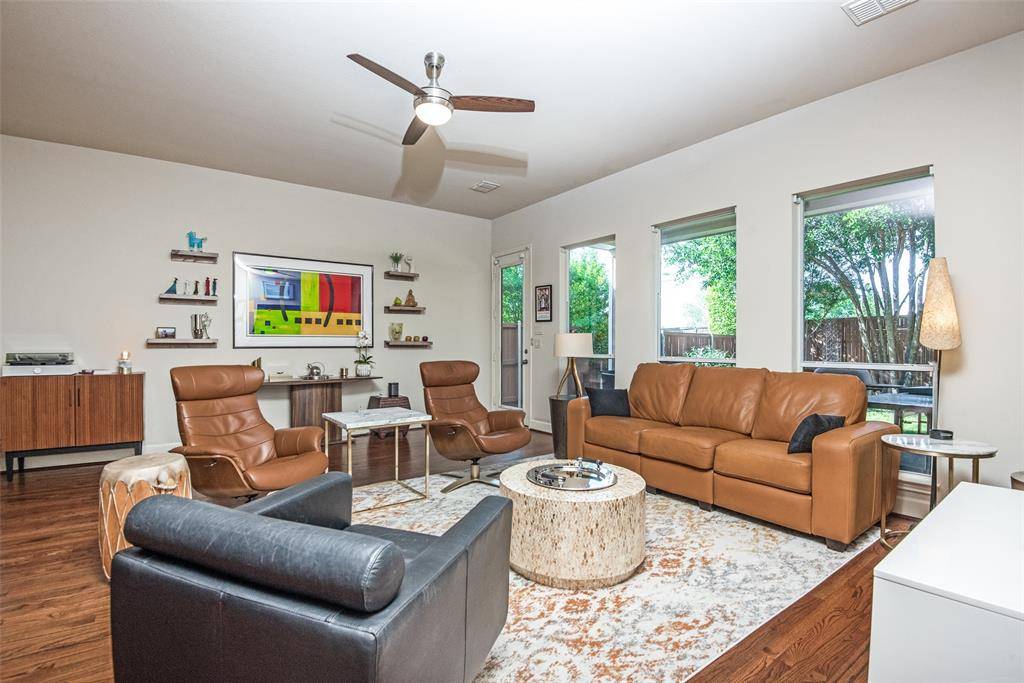 4419 W University Boulevard, Dallas, TX 75209