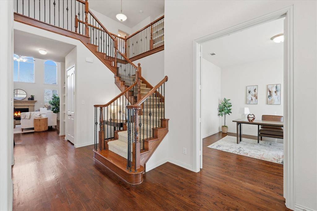 7917 E Aspermont Drive, Plano, TX 75024