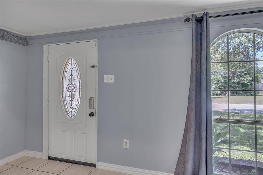 401 Magnolia Street, Arlington, TX 76012