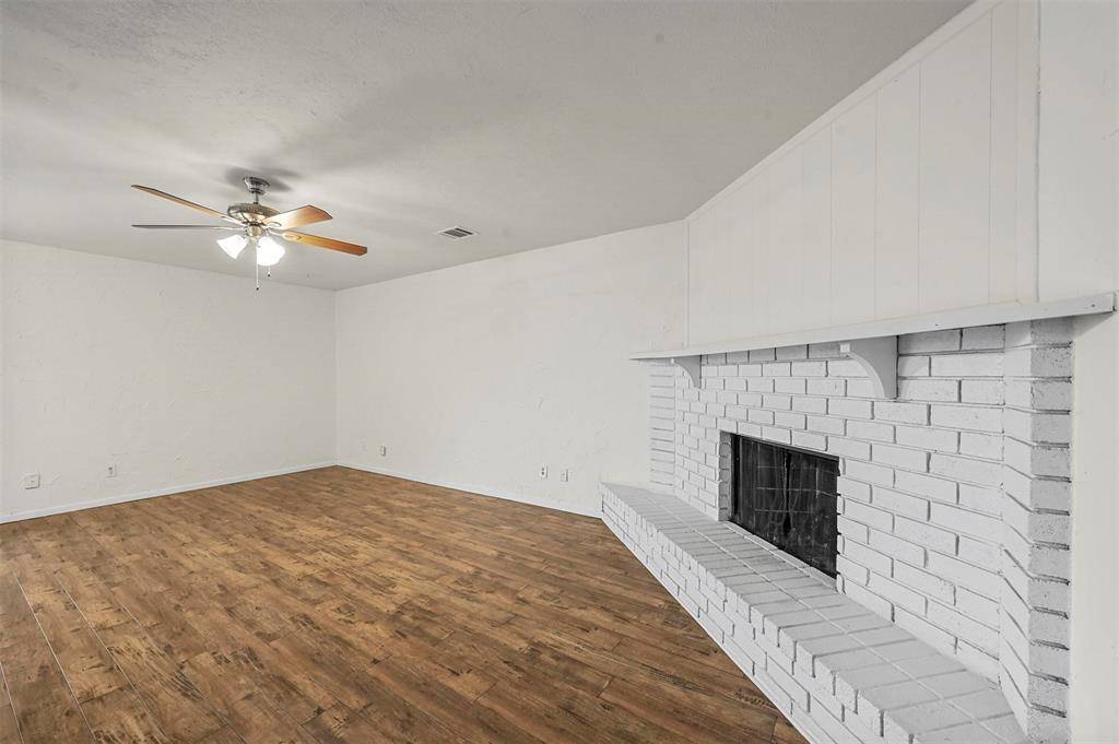 718 Roaming Road Drive, Allen, TX 75002