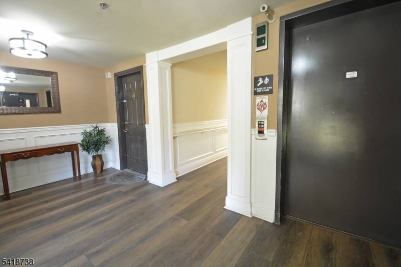 37 Park Edge, Berkeley Heights Twp., NJ 07922