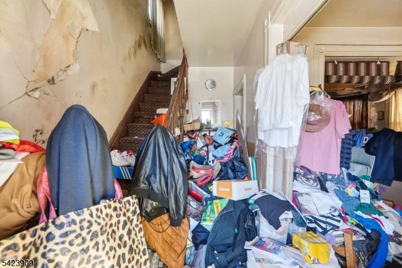 154 Van Buren St, Passaic City, NJ 07055