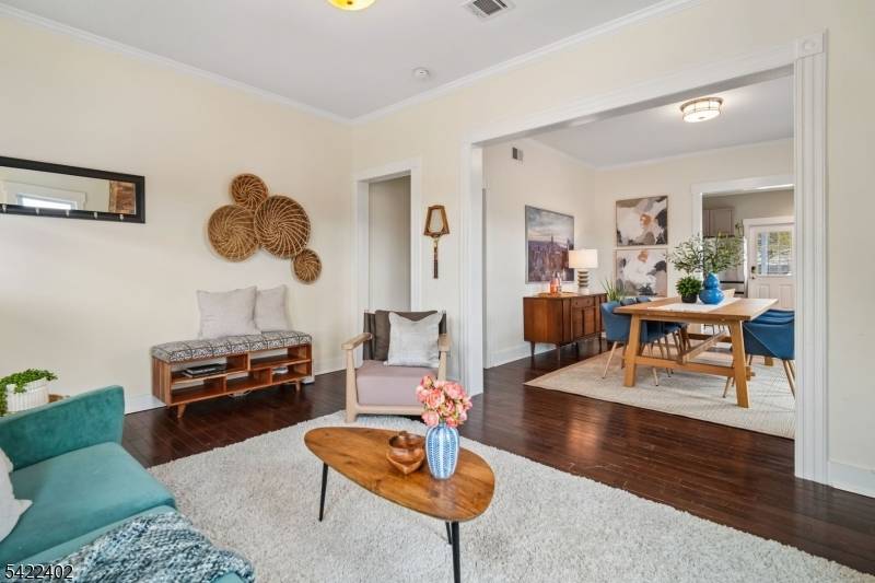 60 Arnold Ter, South Orange Village Twp., NJ 07079