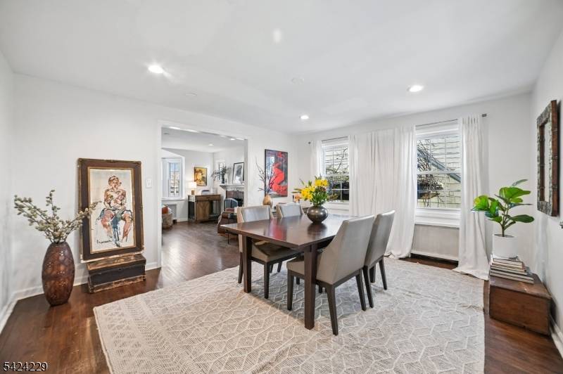 44 Pine St, West Orange Twp., NJ 07052