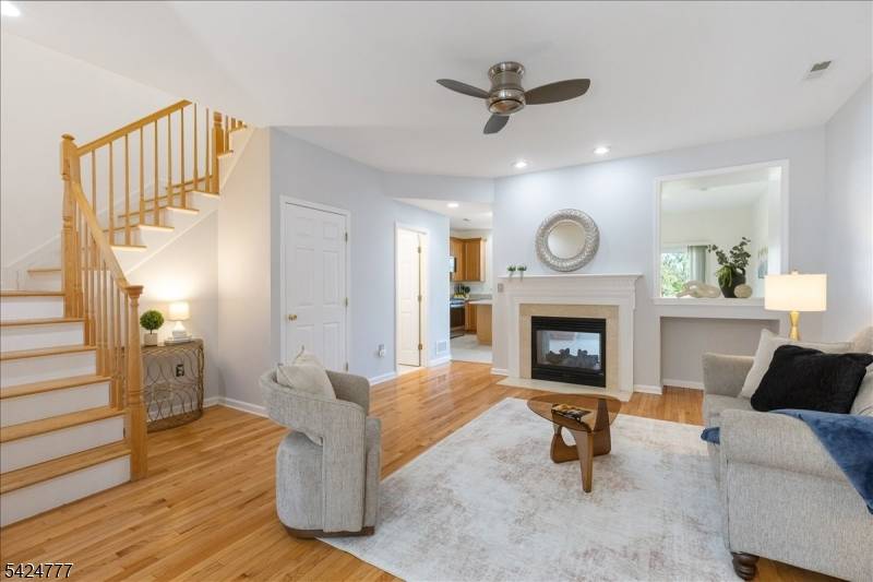 91 Hoover Ave, Montgomery Twp., NJ 08540