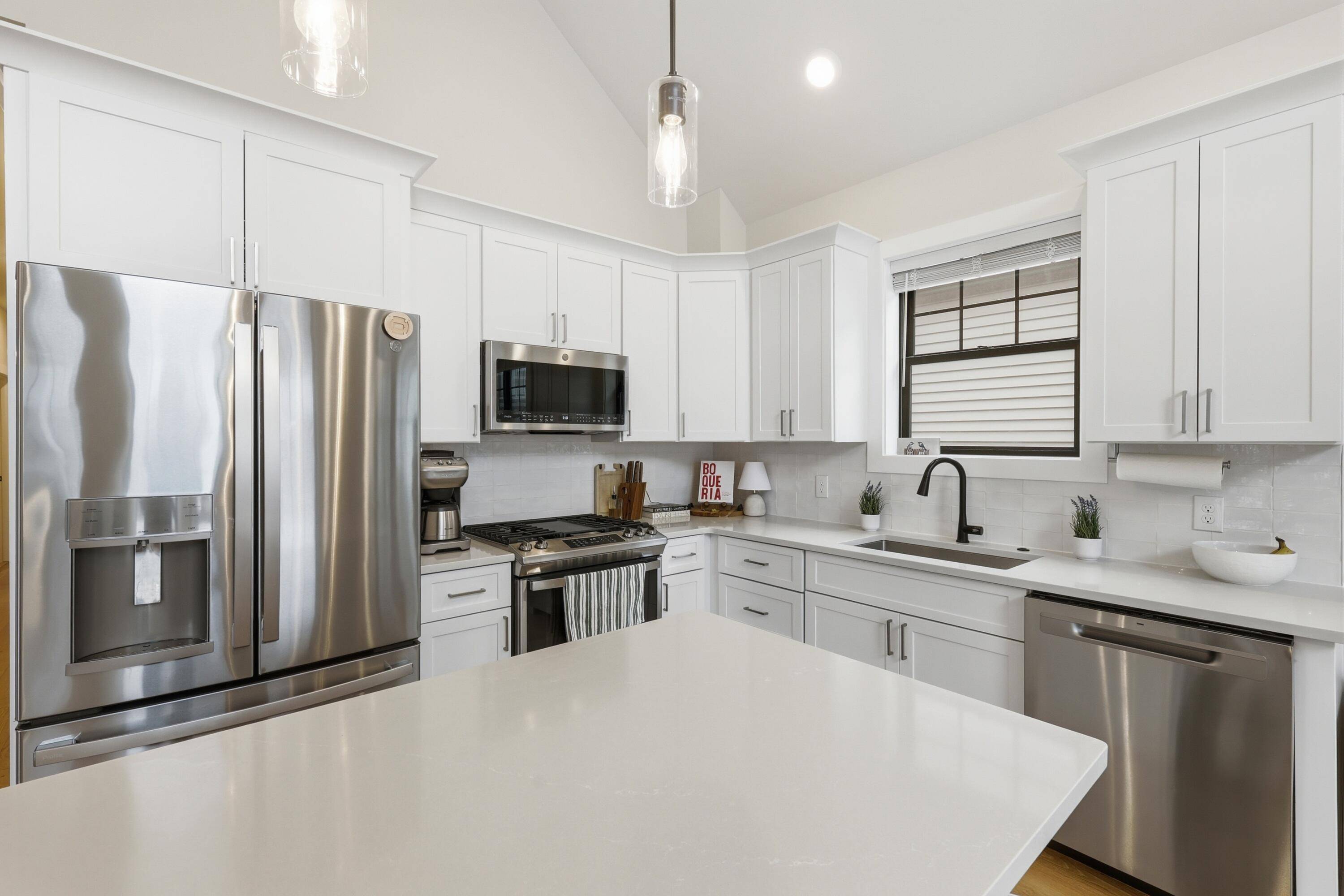 629 Fairview AVE NE, City Of Grand Rapids, MI 49503