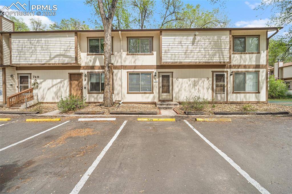 749 Alexander RD #C, Colorado Springs, CO 80909
