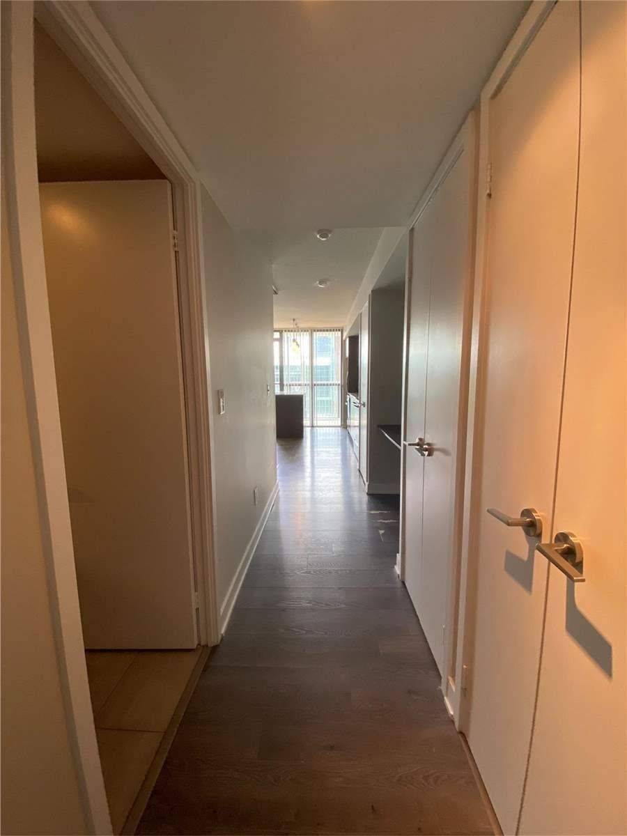 110 Charles ST E #1410, Toronto C08, ON M4Y 1T5