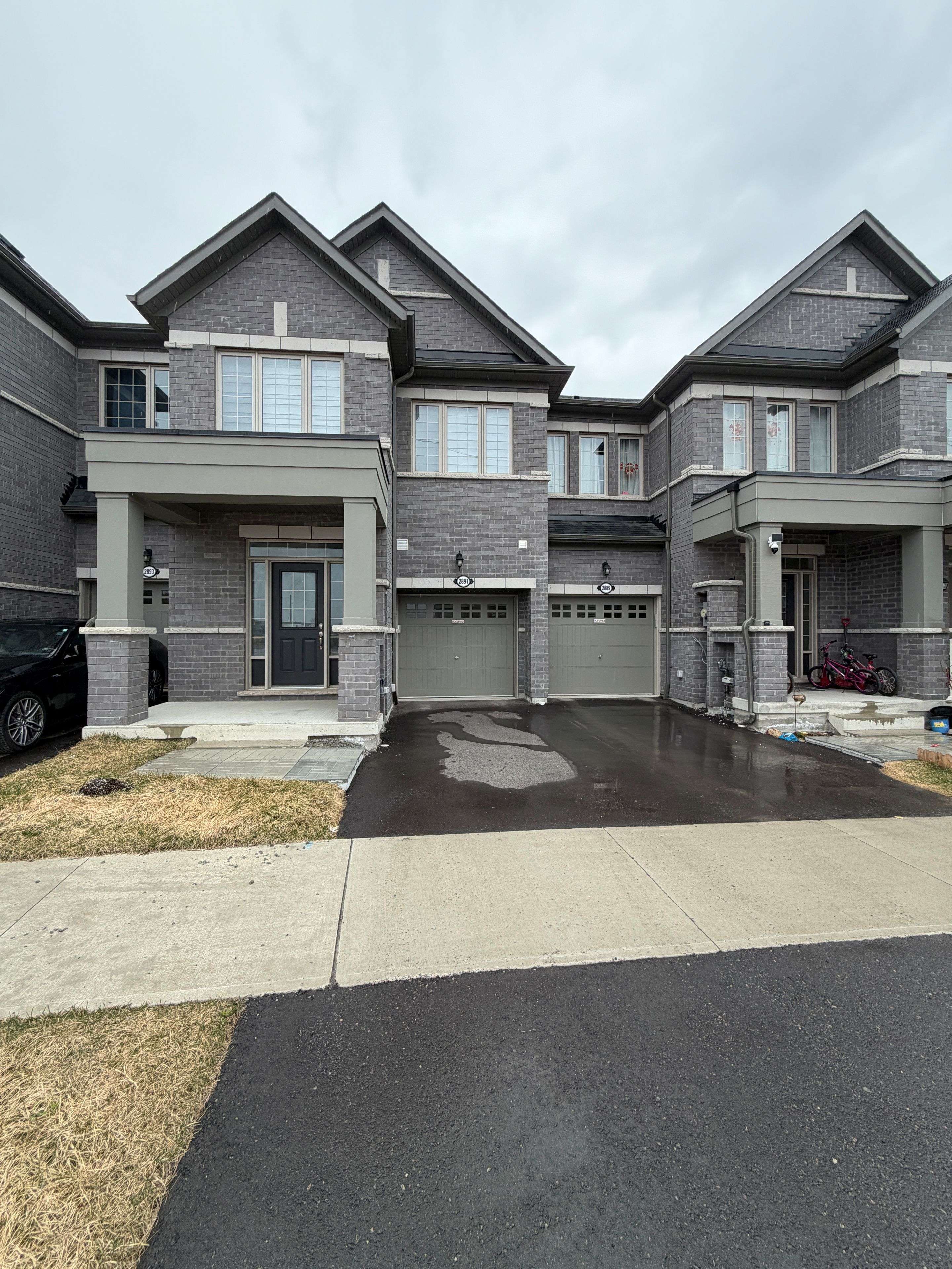 2891 Albatross WAY, Pickering, ON L1X 0P6