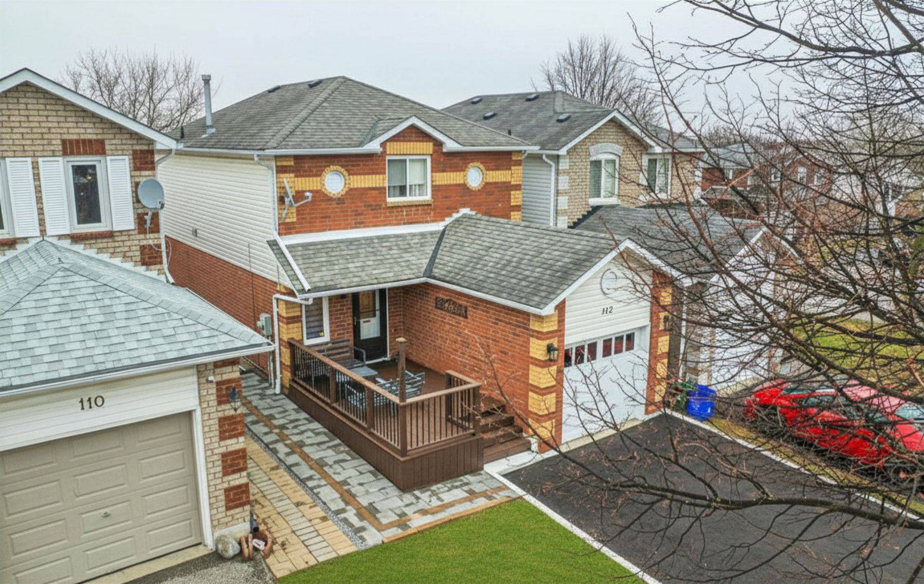 112 Champine SQ, Clarington, ON L1C 4W1
