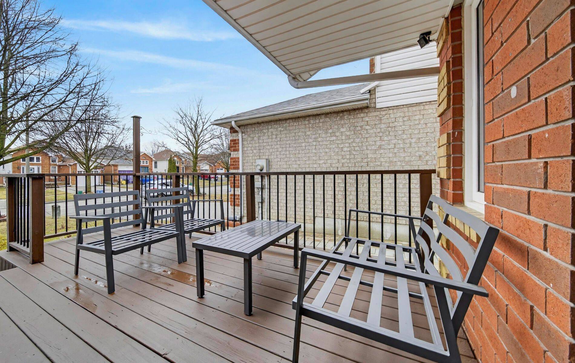 112 Champine SQ, Clarington, ON L1C 4W1