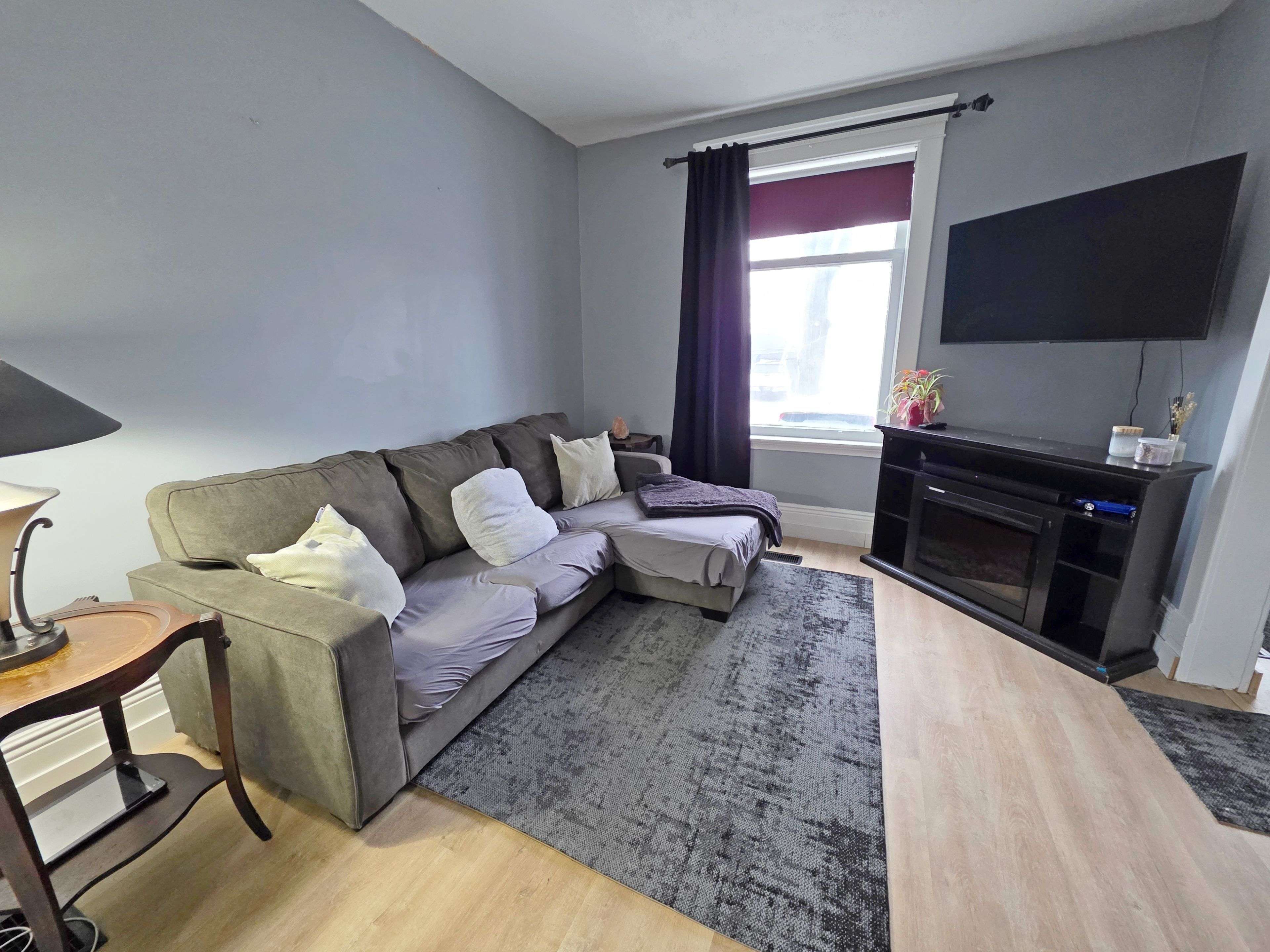 15 George ST N, Kawartha Lakes, ON K0L 2W0