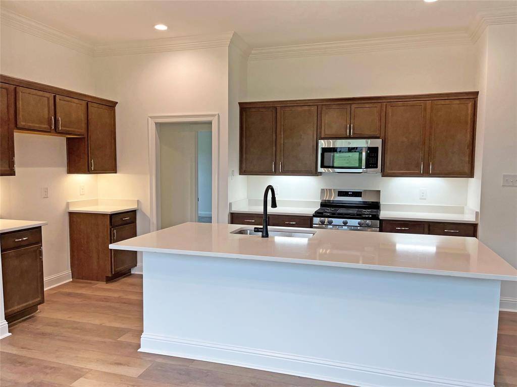 6568 Blanchard Lake Drive, Shreveport, LA 71107