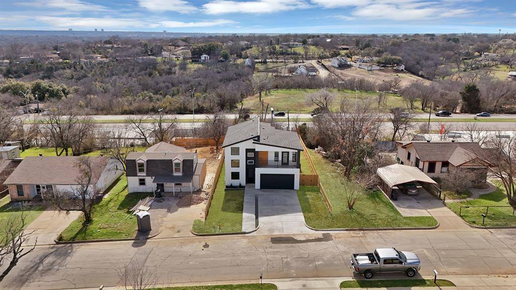 2809 NW 16th Street, Fort Worth, TX 76106