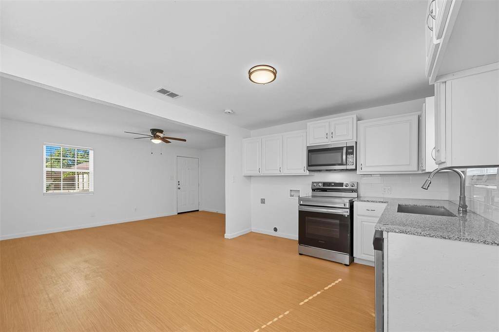 708 Union Avenue, Bonham, TX 75418