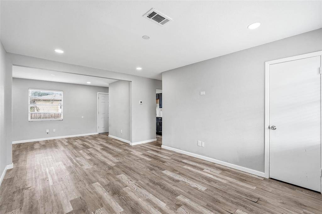 6129 Singing Hills Drive, Dallas, TX 75241