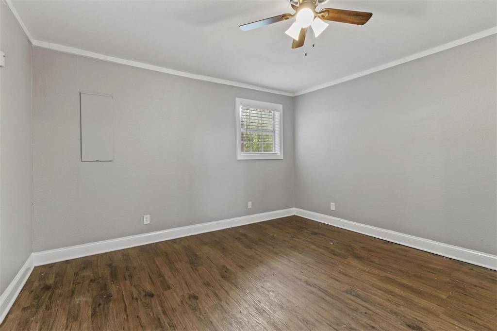 308 W Lamm Street, Blue Ridge, TX 75424