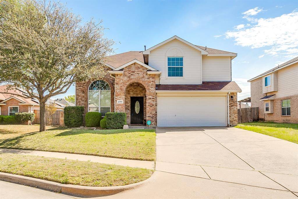 1700 Wolf Creek Drive, Arlington, TX 76018