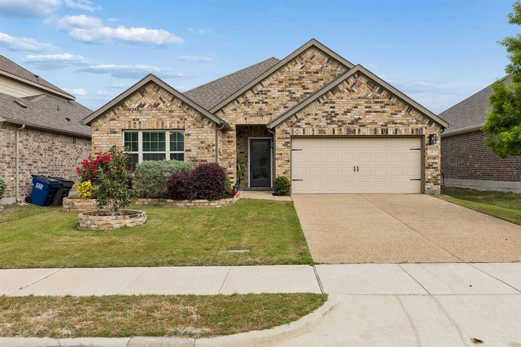 217 Crescent Avenue, Melissa, TX 75454