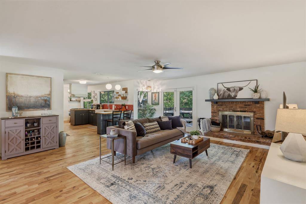 2320 Chart Drive, Dallas, TX 75228