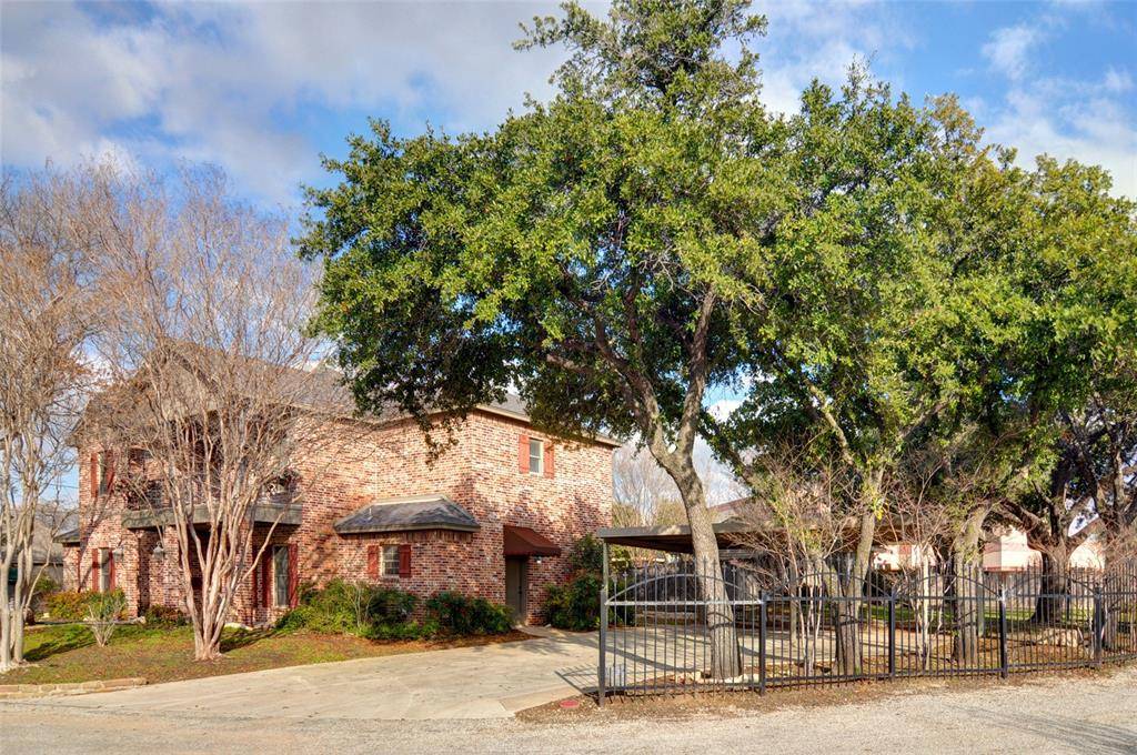 3407 Penticost Street, Fort Worth, TX 76107