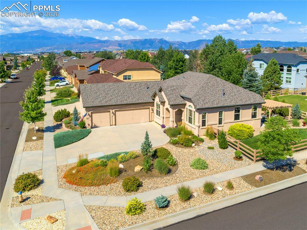 6088 Harney DR, Colorado Springs, CO 80924