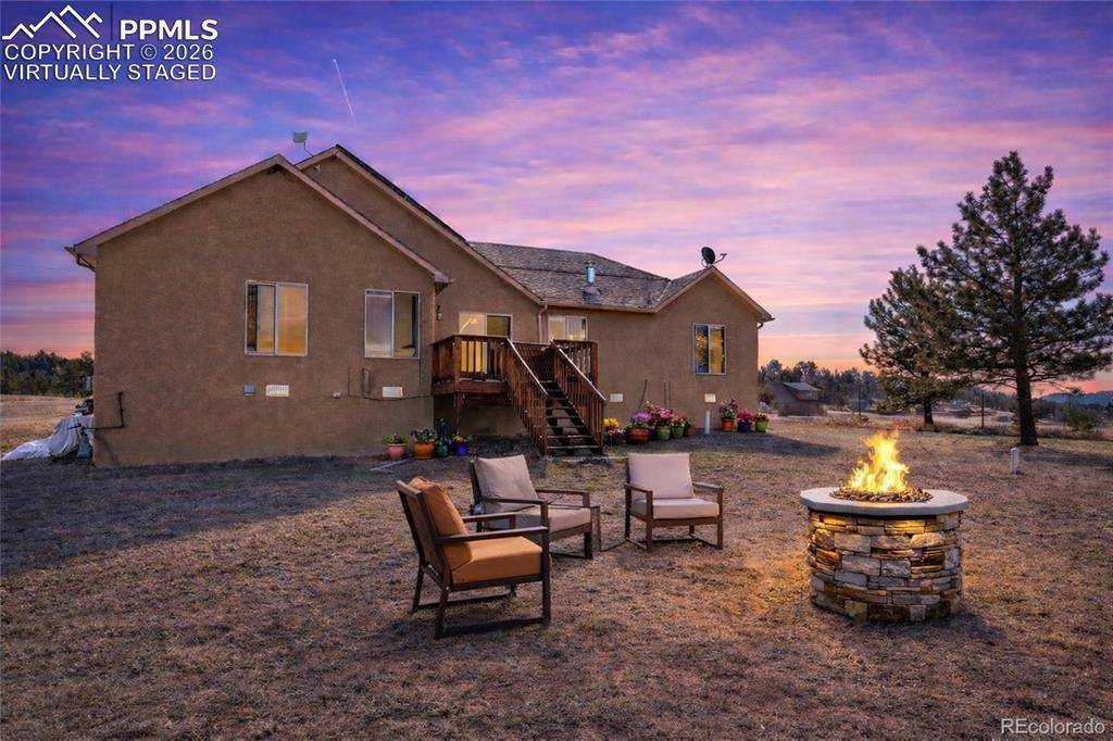 573 Empire RD, Florissant, CO 80816