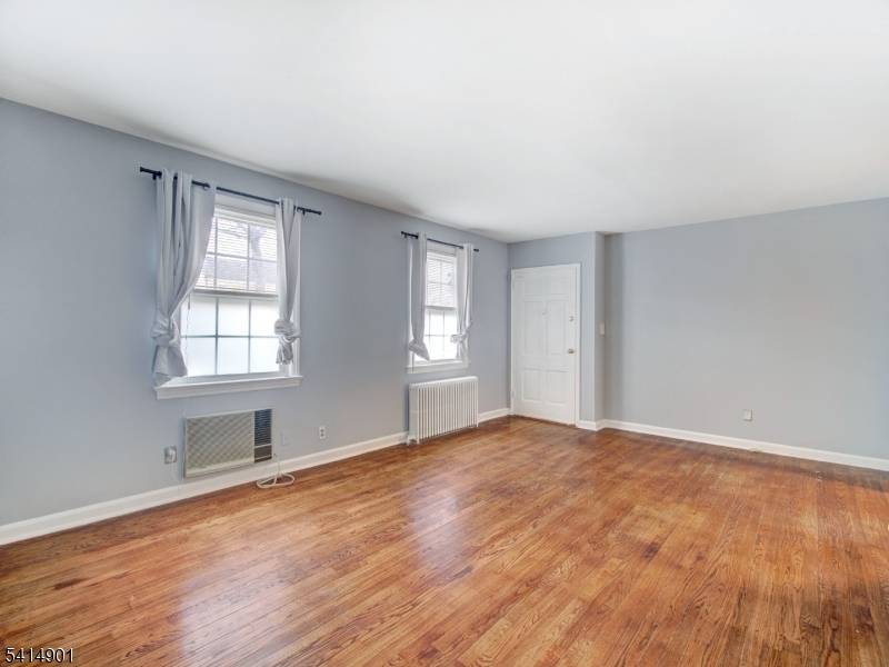 251C Elmwood Ave #C, Maplewood Twp., NJ 07040