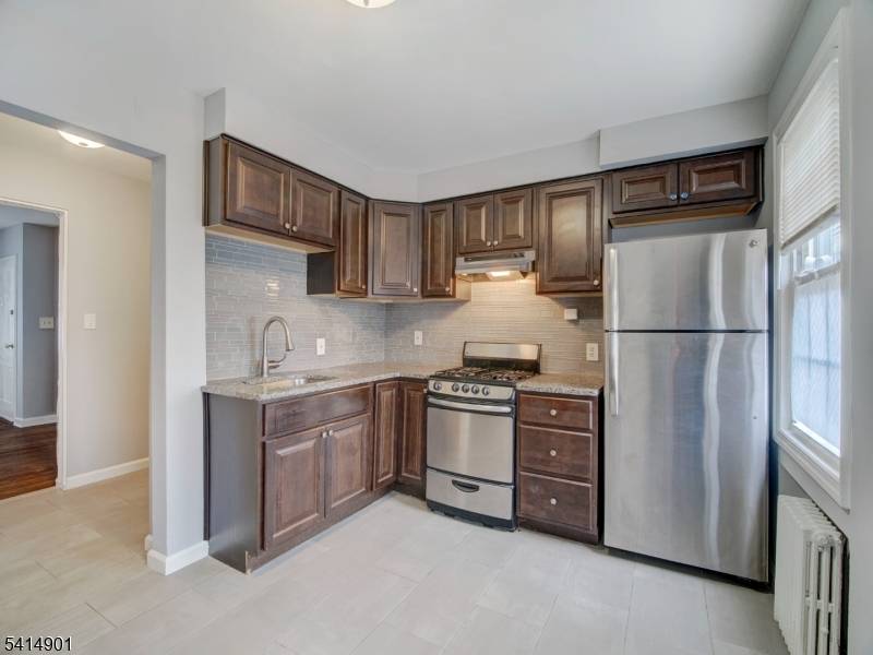 251C Elmwood Ave #C, Maplewood Twp., NJ 07040