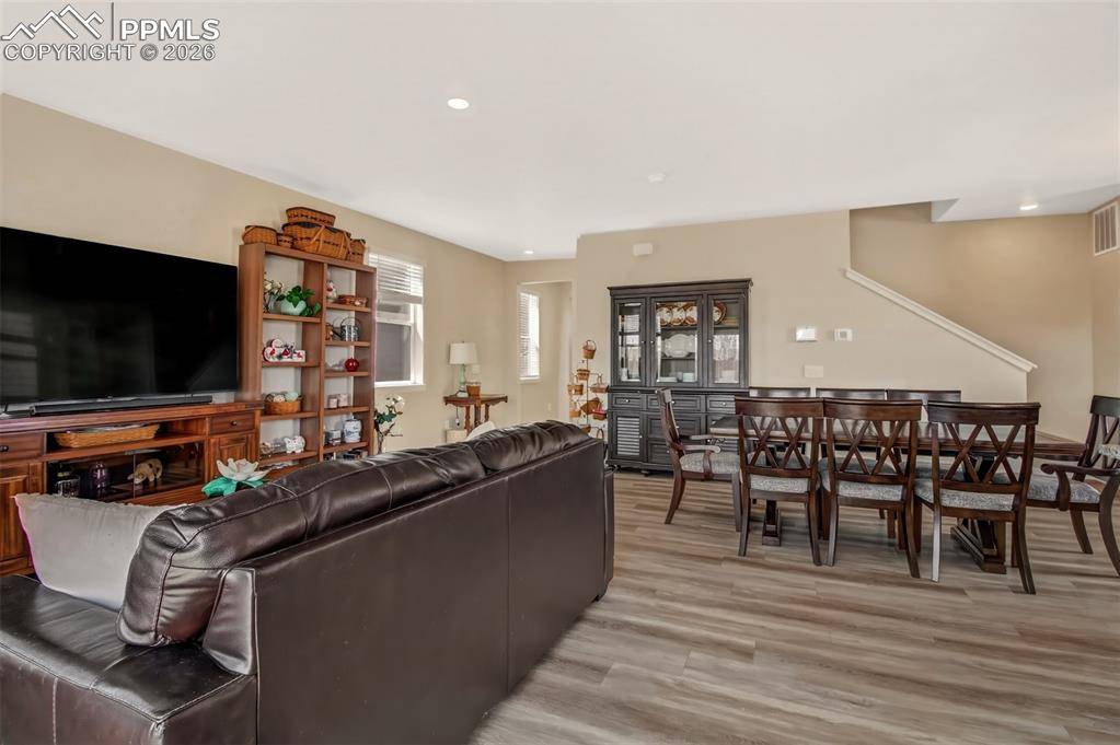 6133 Alpine Ridge DR, Colorado Springs, CO 80925