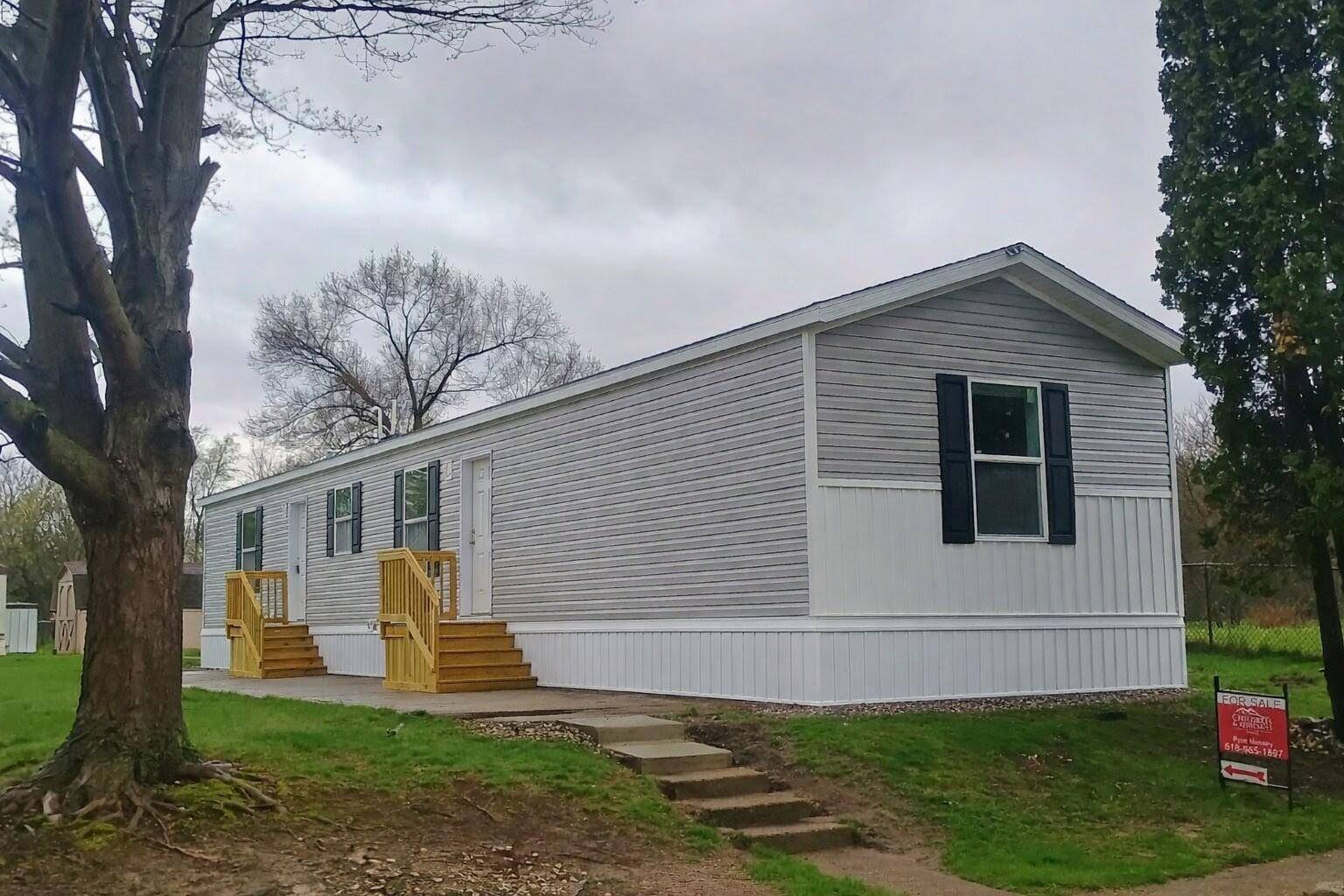 1206 Carl CT, Otsegotownship_allegan, MI 49080