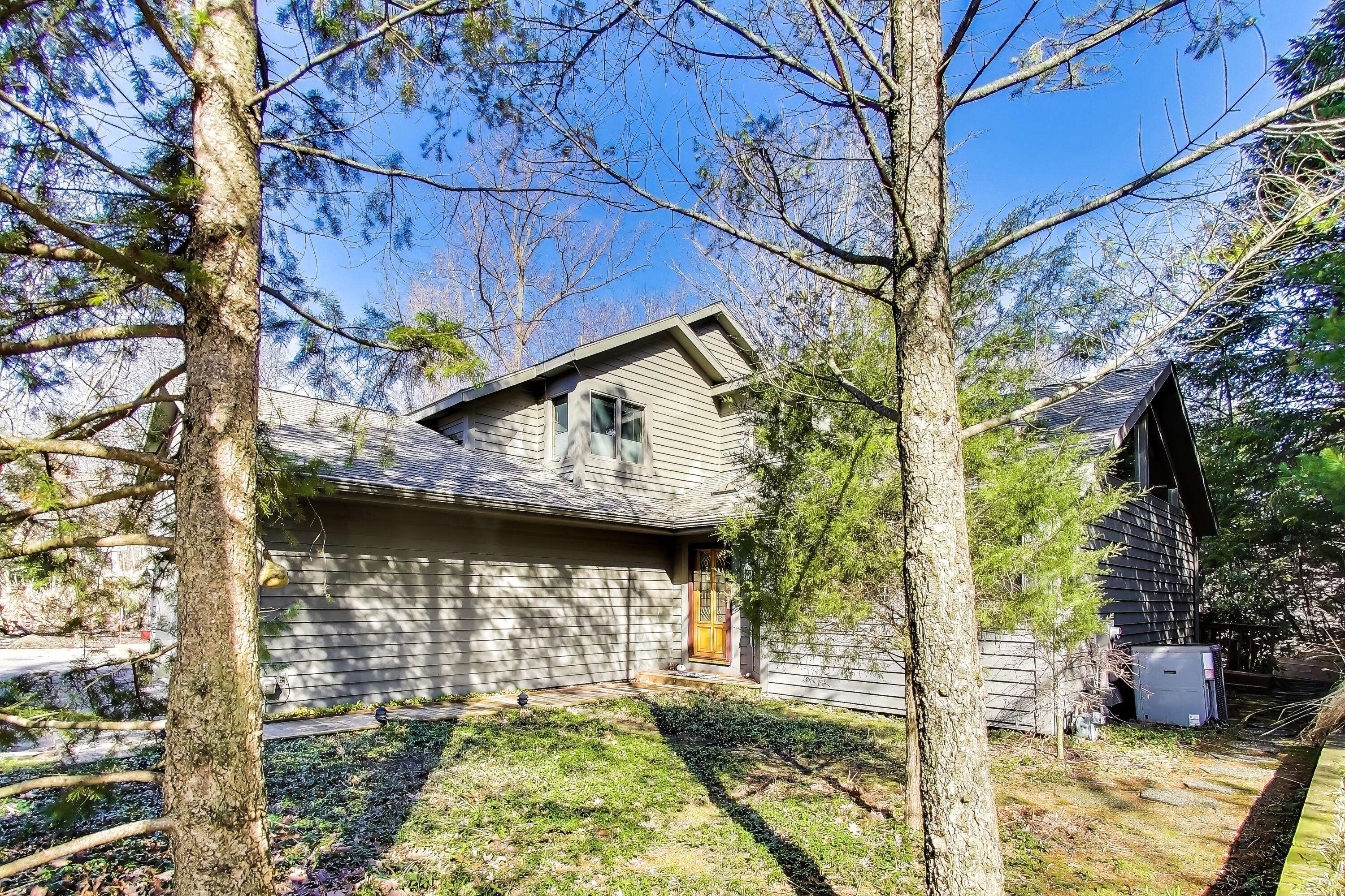 10045 Weko DR, Bridgman City, MI 49106