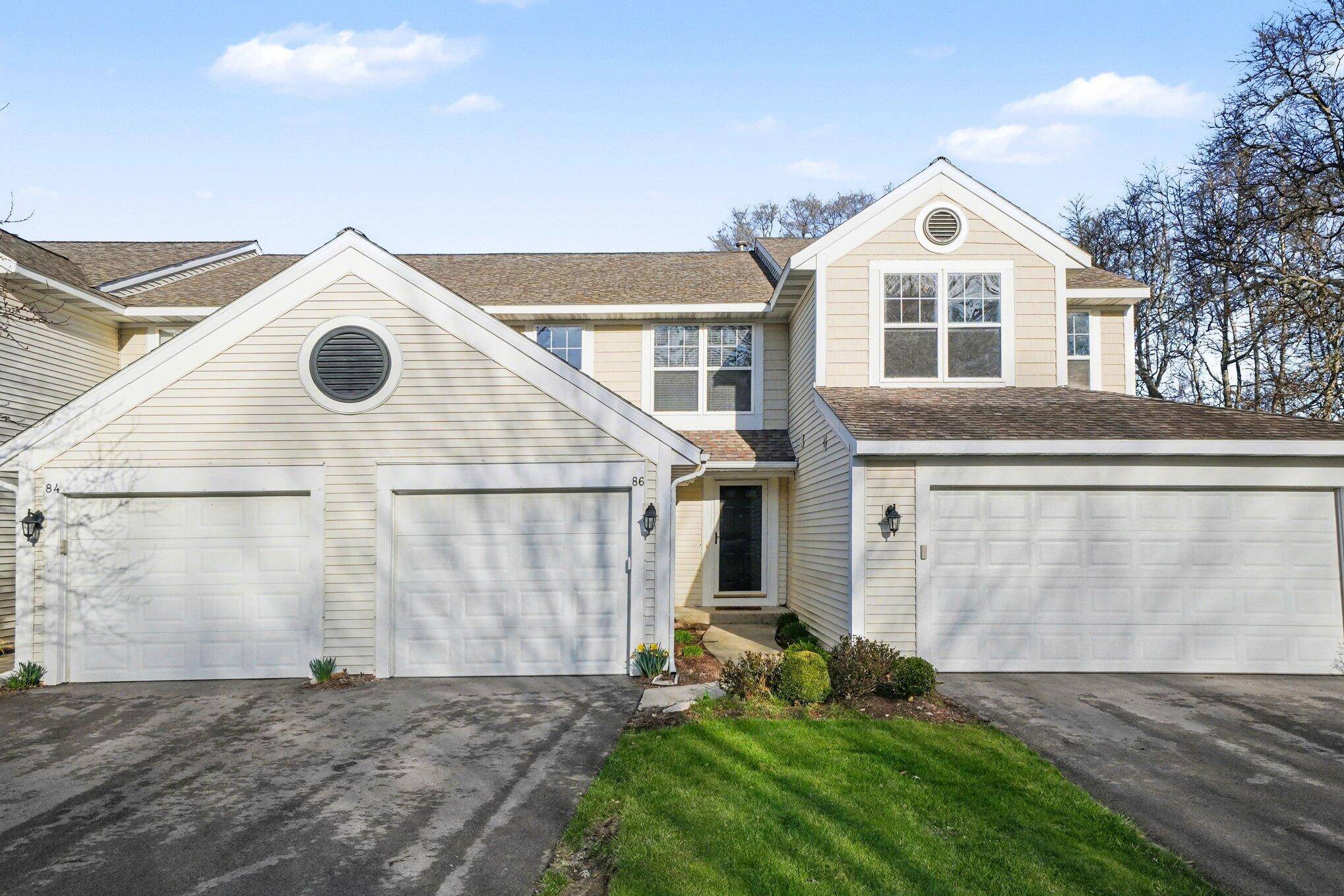 86 Sun Ridge DR, Park Twp, MI 49424