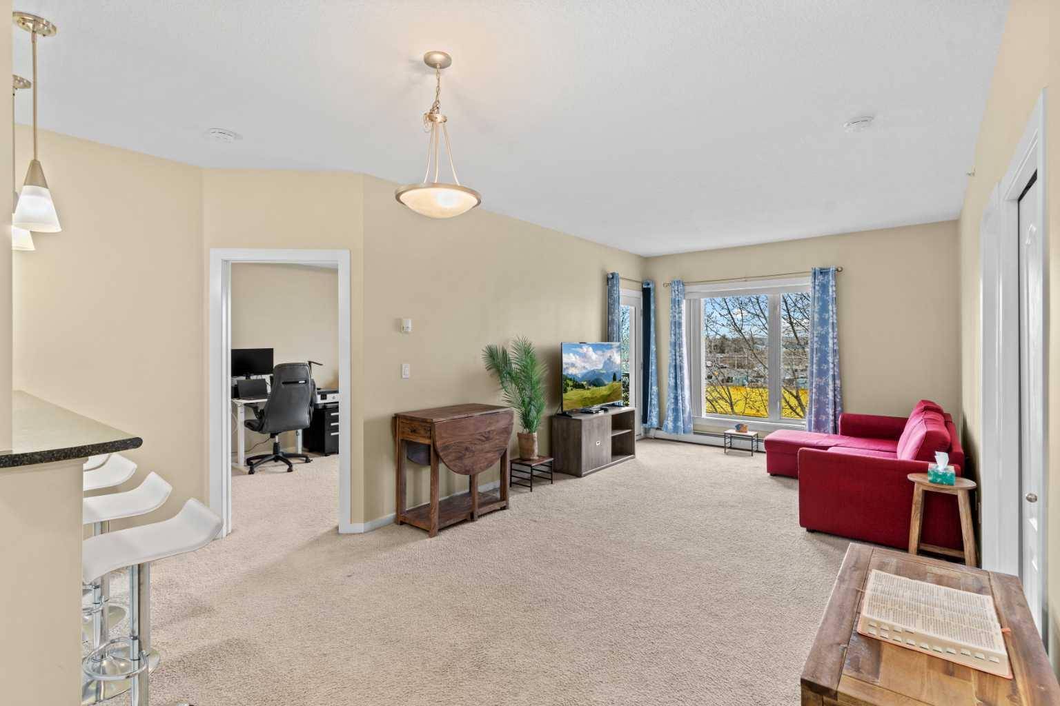 604 East Lake BLVD NE #1404, Airdrie, AB T4A 0G6