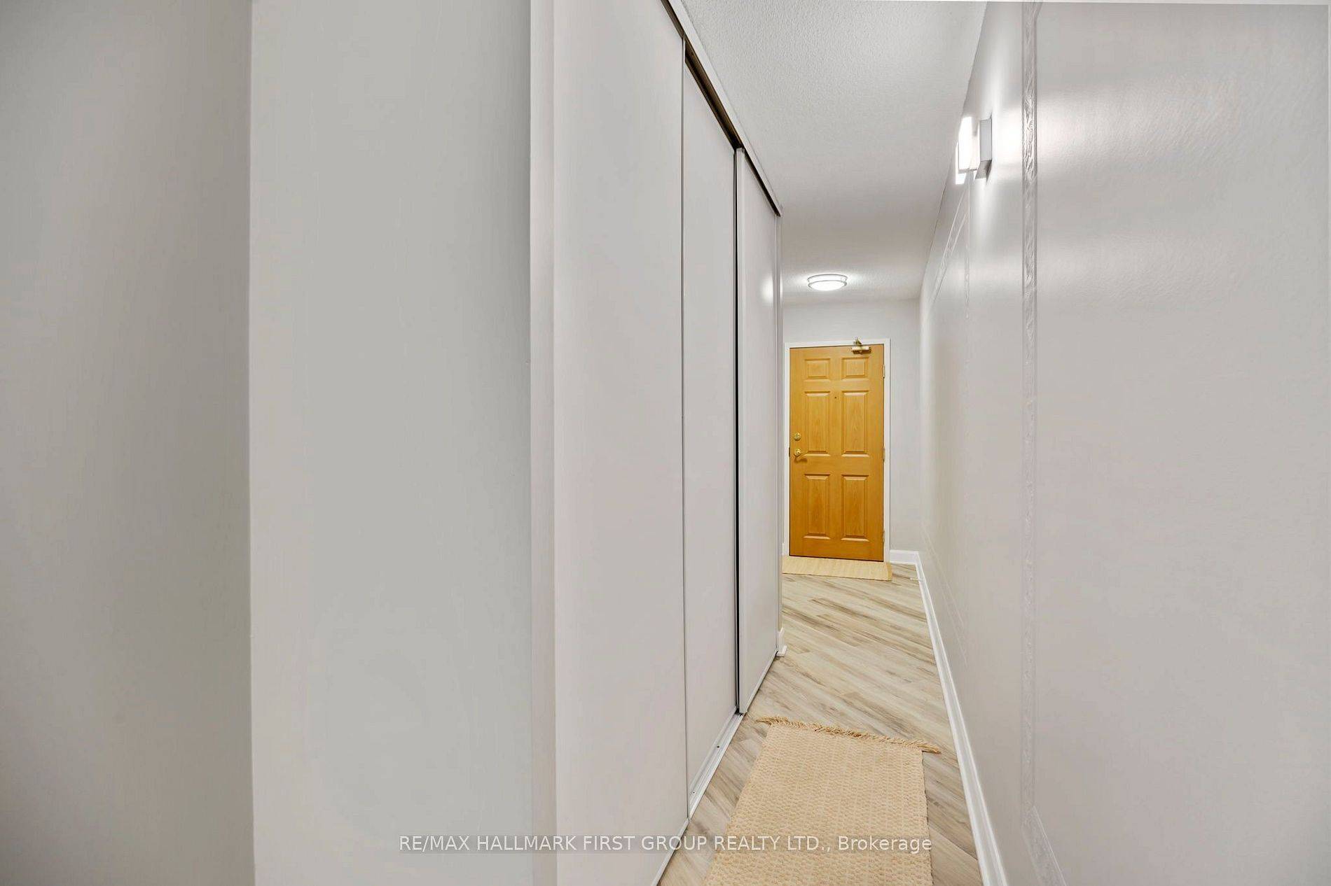 2 WESTNEY RD N #1109, Ajax, ON L1T 3H3