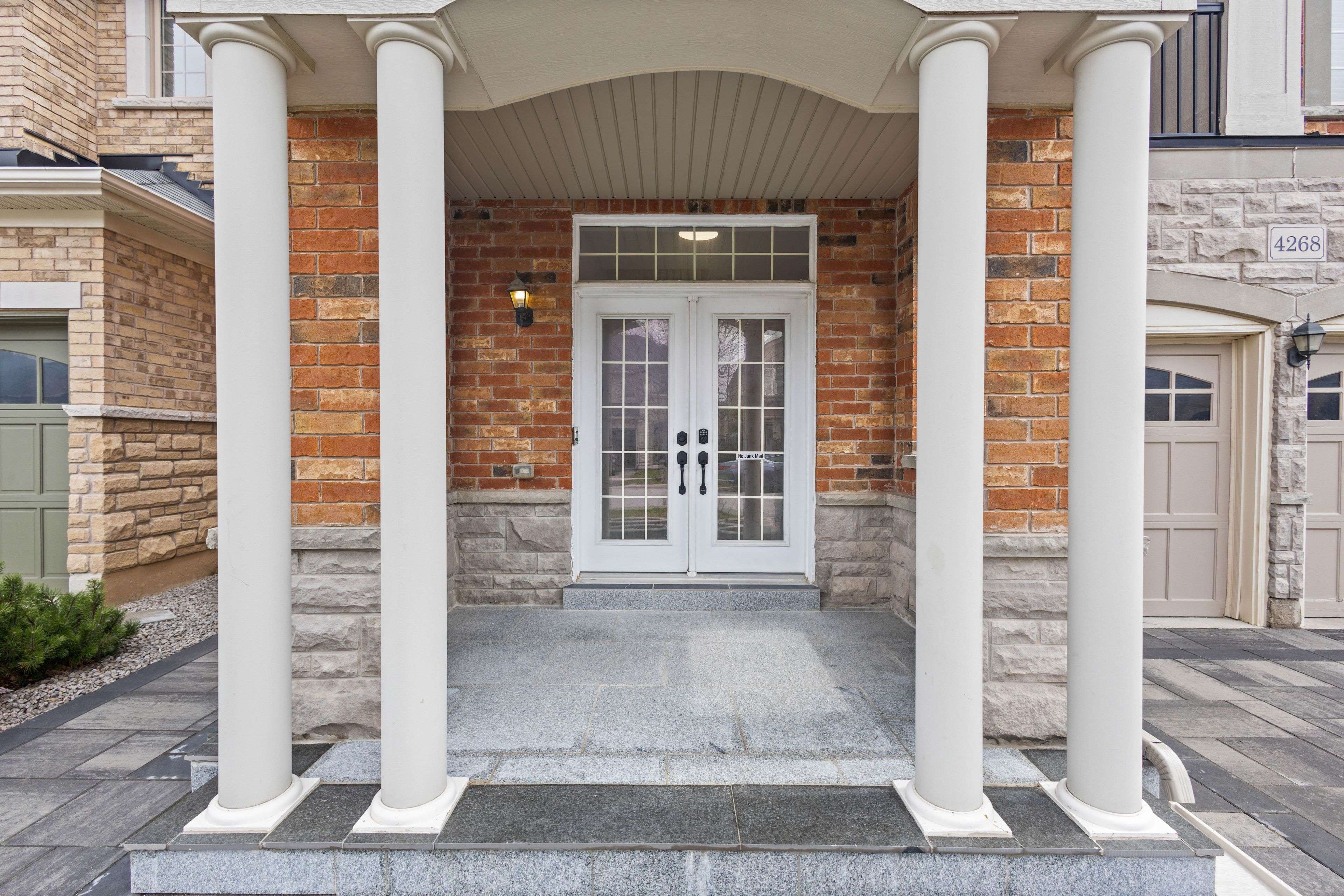 4268 Murvel AVE, Burlington, ON L7M 0M9