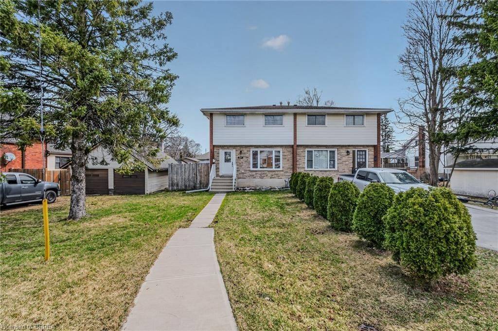 31 Market ST #A, Brant, ON N3L 3A9