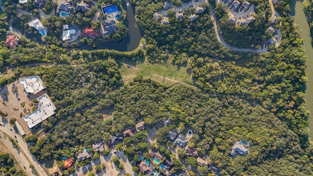 2031 Green Oaks Boulevard, Arlington, TX 76006