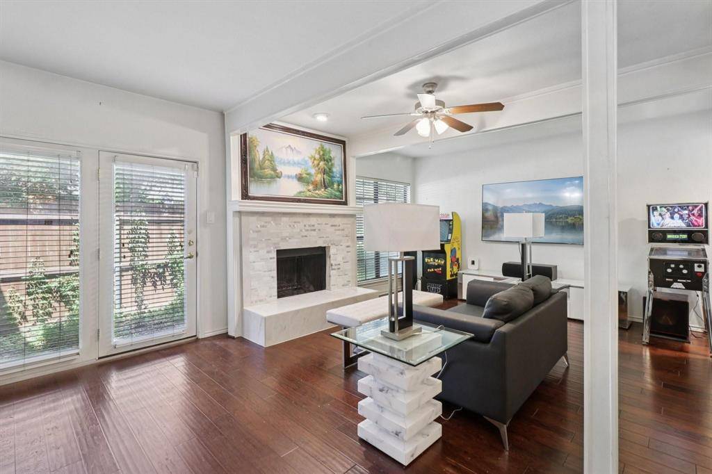 4130 Proton Drive #47B, Addison, TX 75001