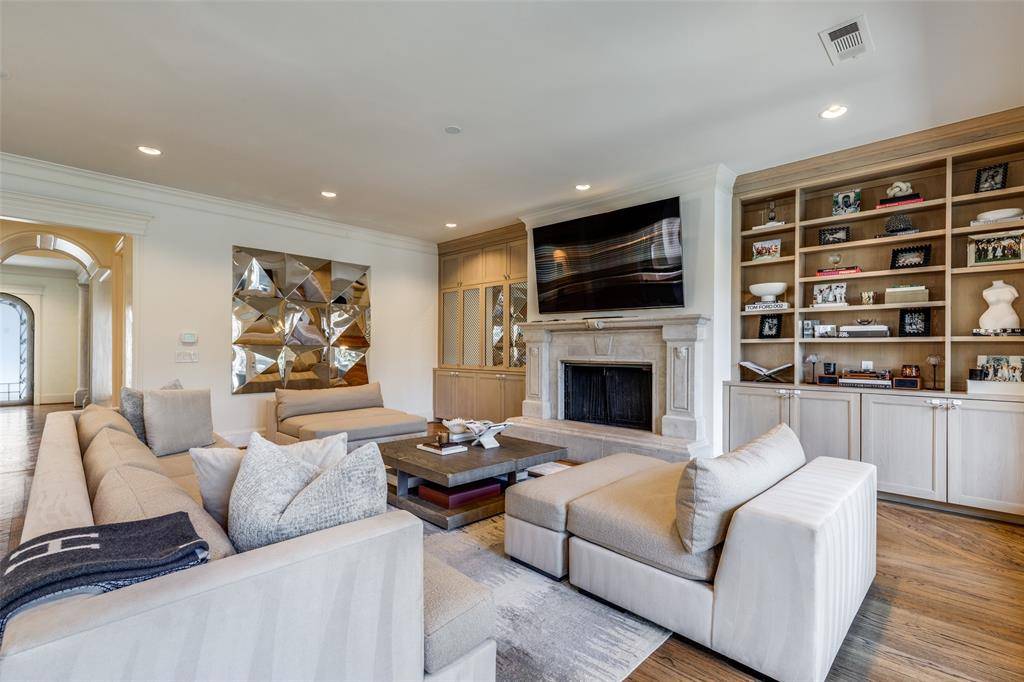 4800 Abbott Avenue, Highland Park, TX 75205