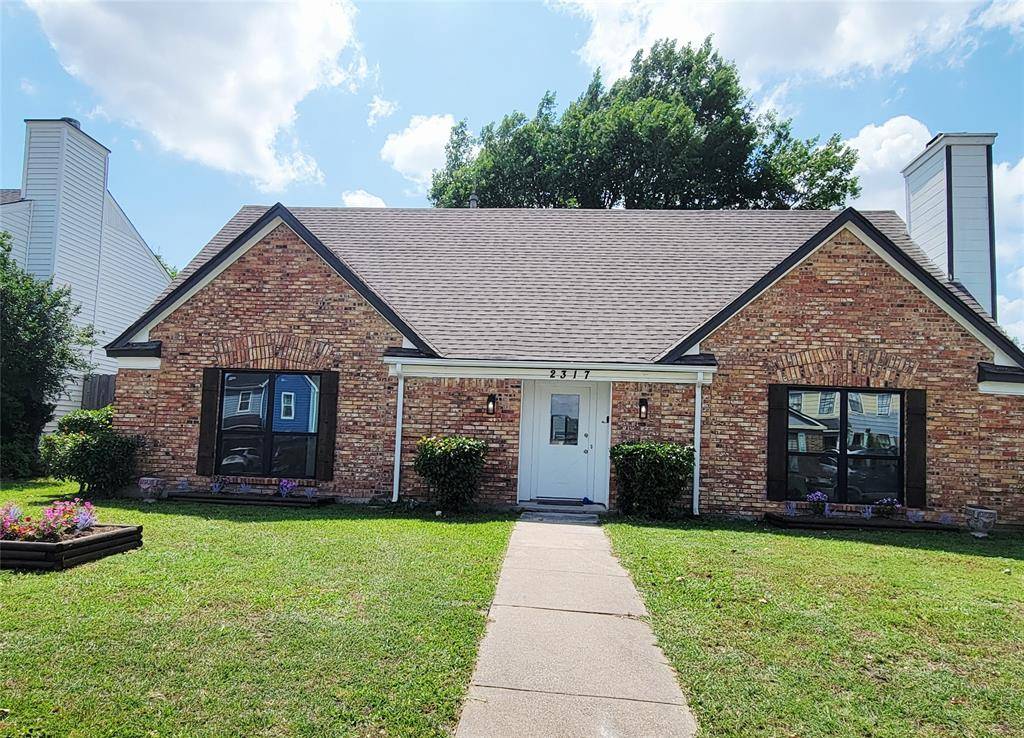 2317 Woodhollow Avenue, Mesquite, TX 75150