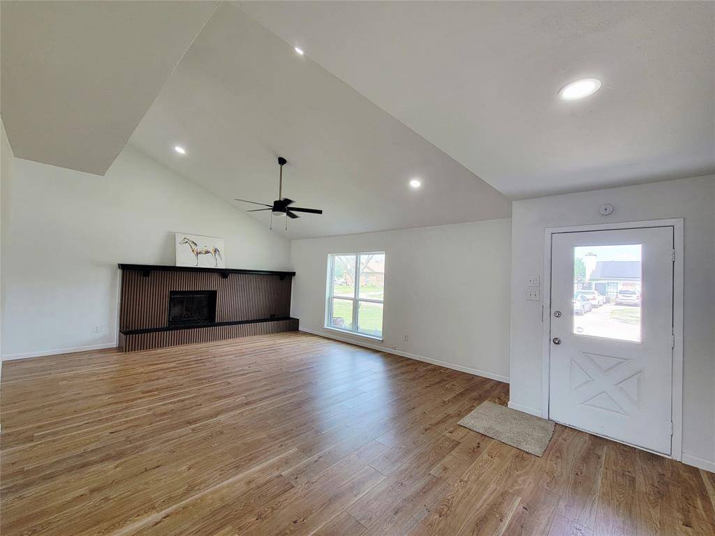 2317 Woodhollow Avenue, Mesquite, TX 75150