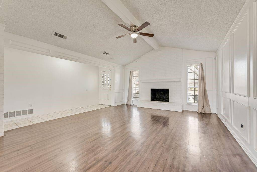 1038 Florence Drive, Duncanville, TX 75116